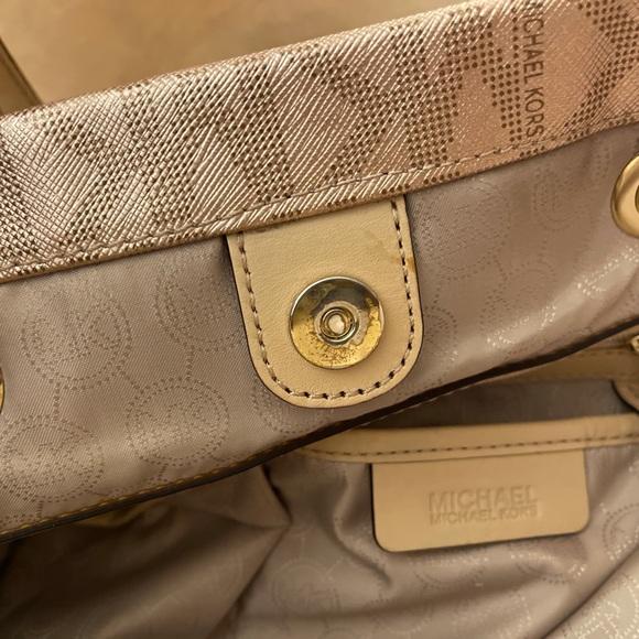 Michael Kors Tote - Picture 9 of 9